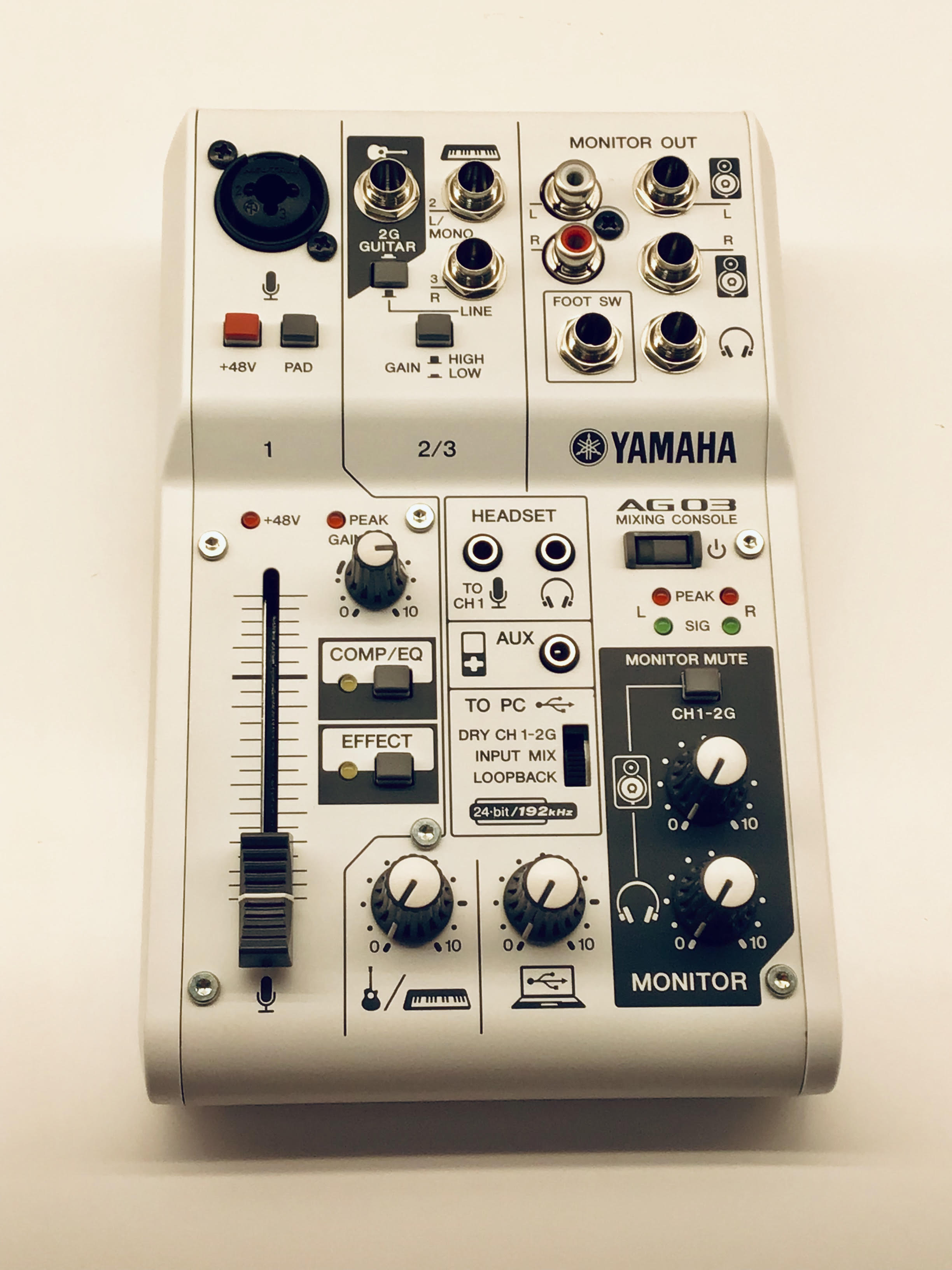 ネット配信のマストアイテム！YAMAHA AG03 箱在庫あります！｜島村楽器