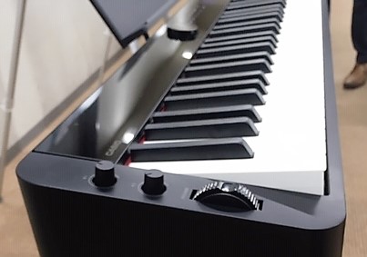 新製品・電子ピアノ】ポーダブル電子ピアノ CASIO NEW Privia 「PX