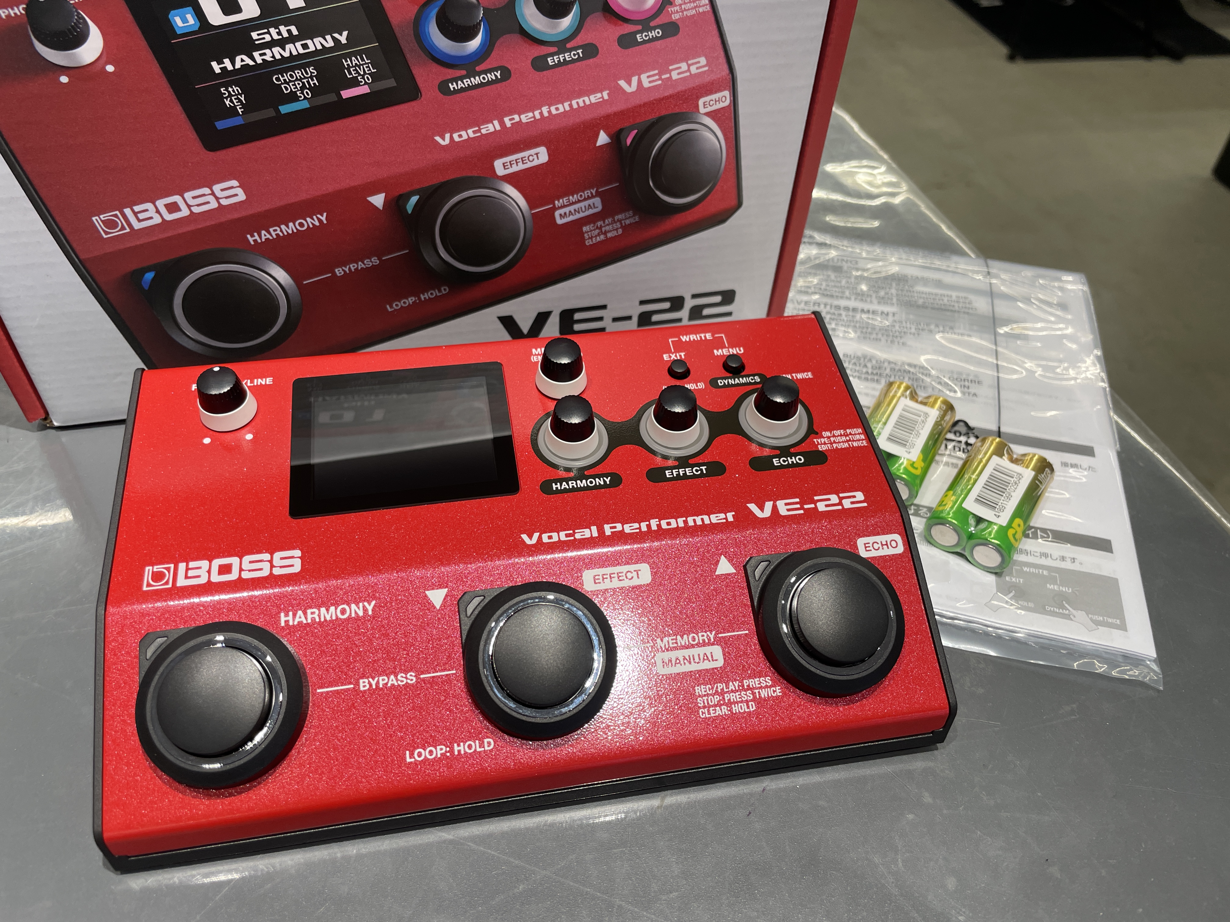 実機レビュー】新たなボーカルエフェクターBOSS VE-22が入荷！簡単操作