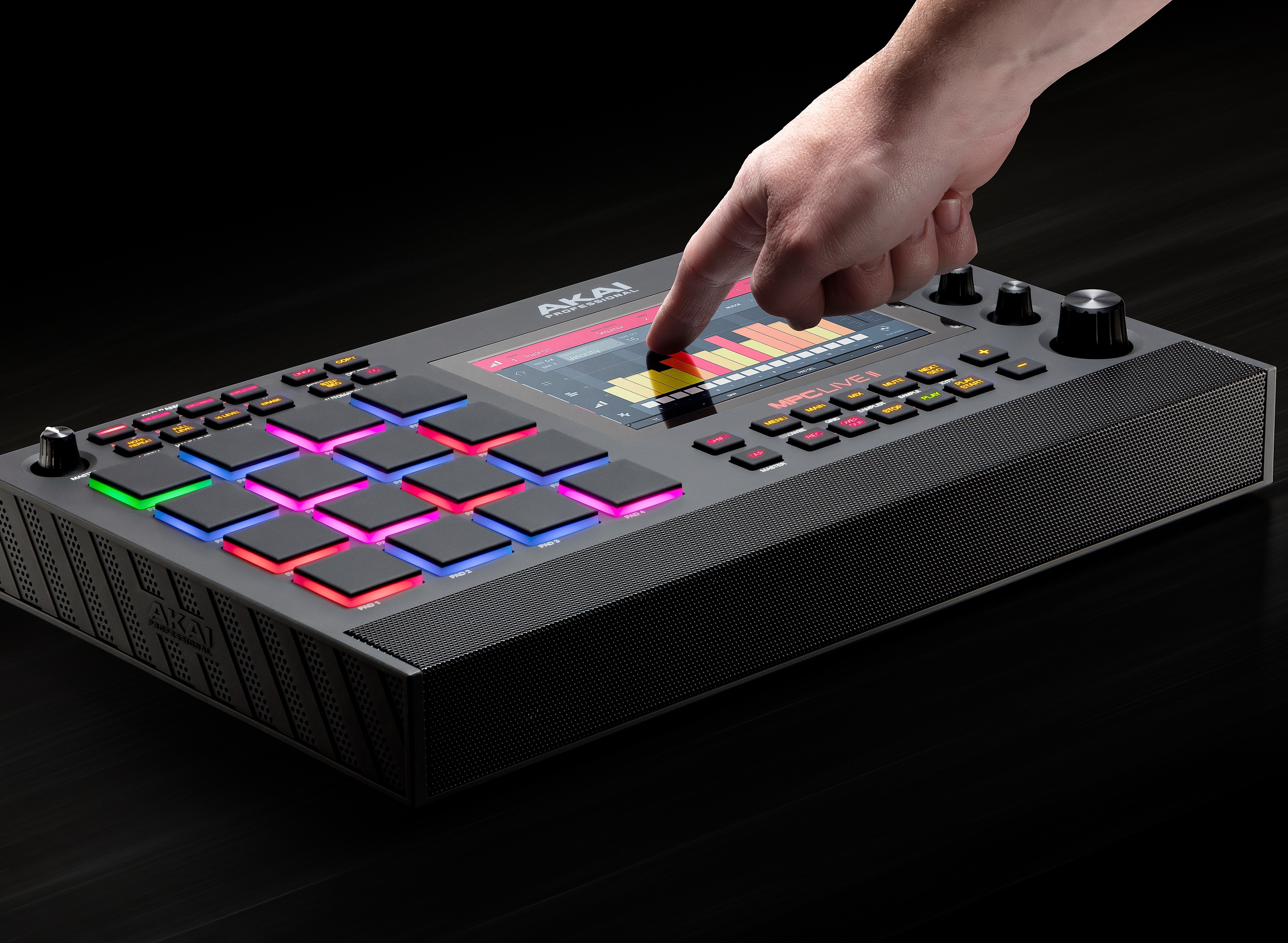 AKAI Professionalの大人気サンプラーに第2世代モデル『MPC LIVE 2』が