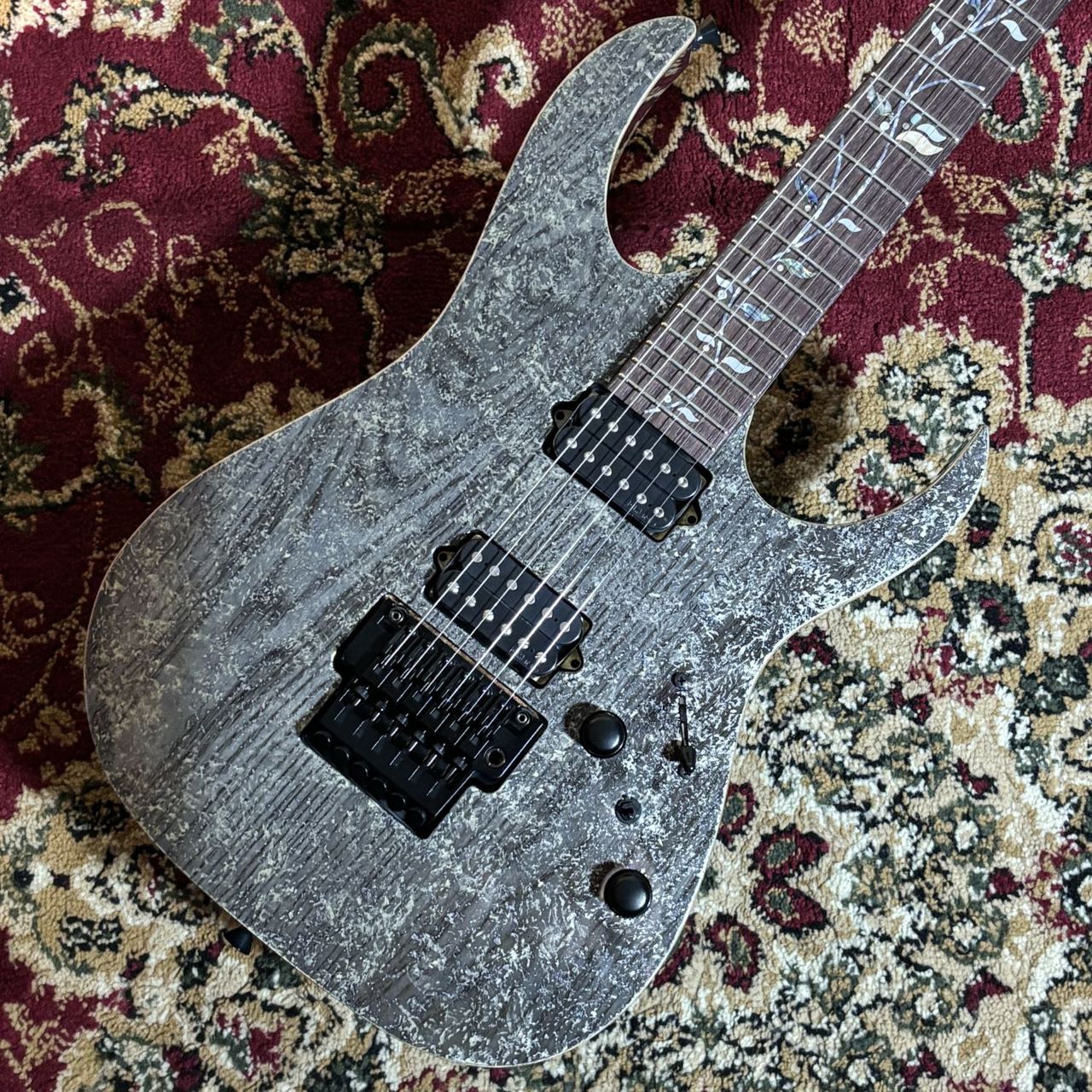 エレキギター・ベース】Ibanez強化展示中！GioシリーズからJ.custom