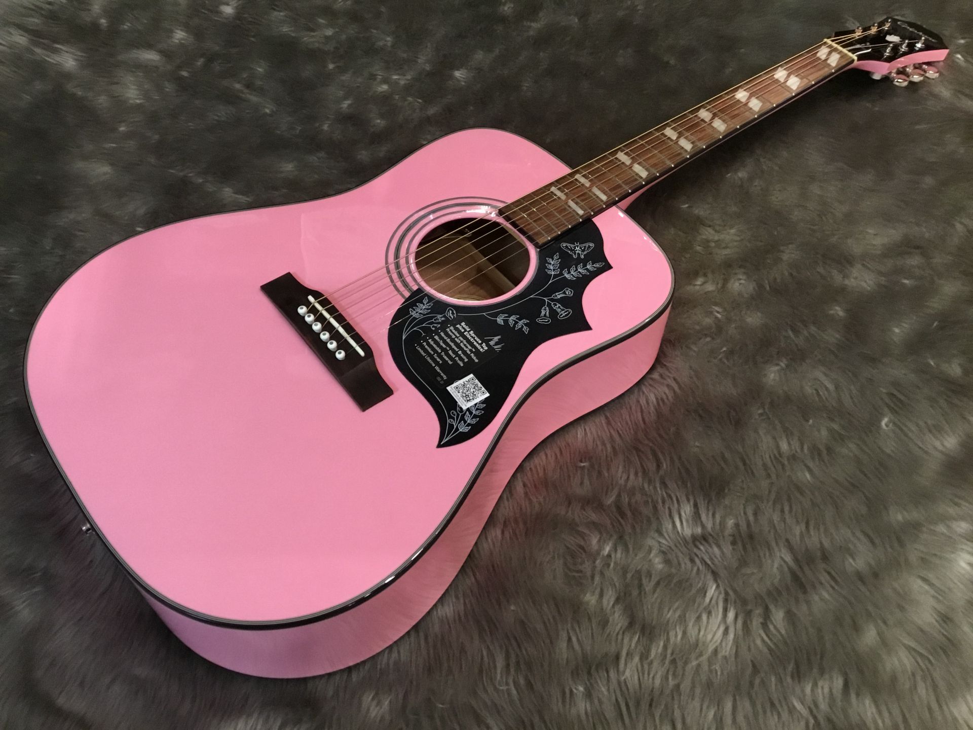 Epiphone / Hummingbird PRO PK、DOVE PRO AWの2機種入荷！｜島村楽器