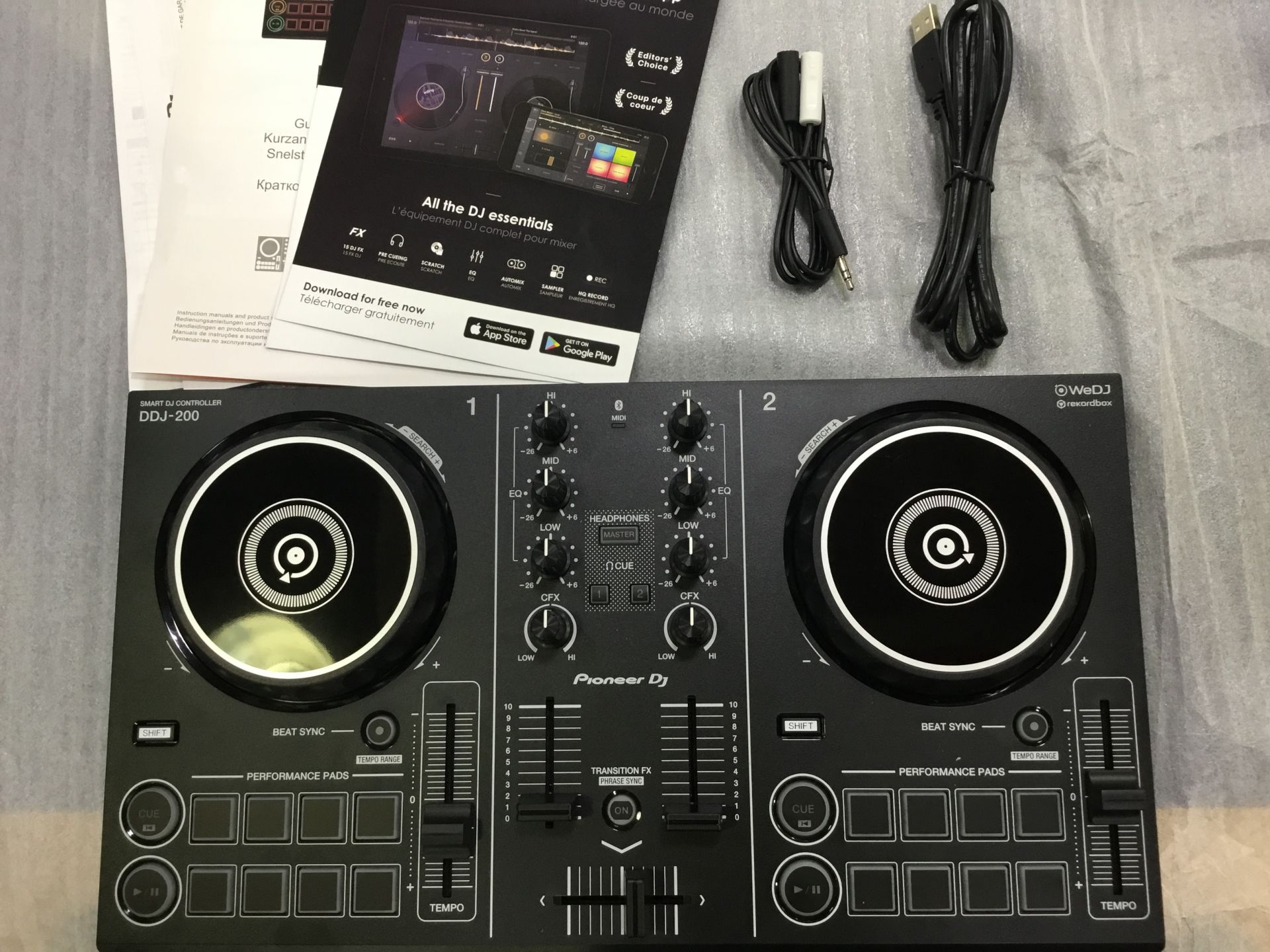 2万円であなたもDJ！「Pioneer DDJ-200」ちょこっとレビューしてみまし