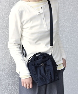 quaranciel: スクエア メッシュ ショルダー バッグ｜ SHIPS 公式サイト