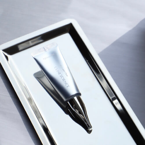 エピステーム HQレーザークリア 12g | ロート製薬オンライン【公式】