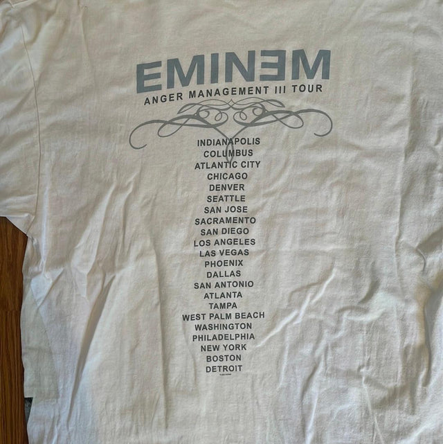 2005 Eminem Anger Management Tour Shirt XL – Milk Room: Luxury