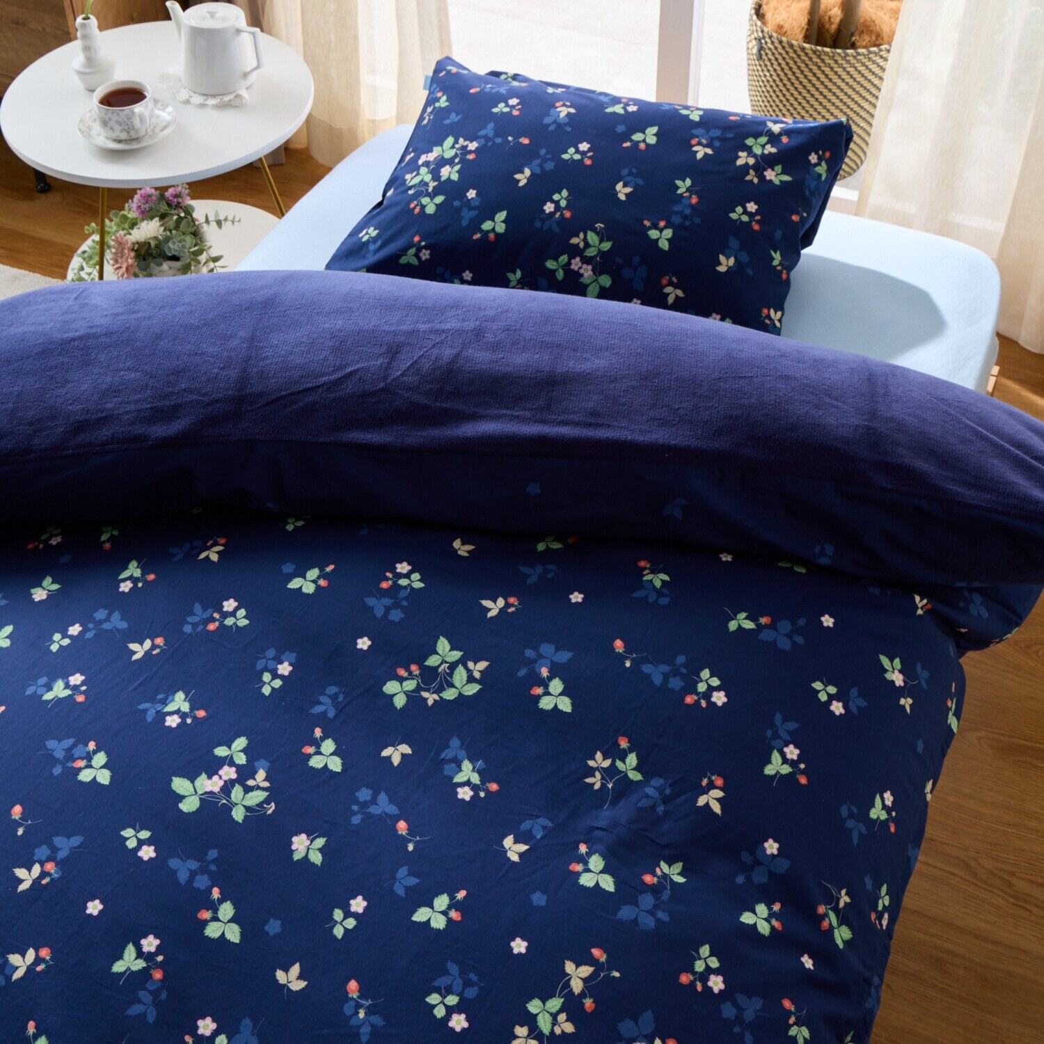 ウェッジウッド ワイルドストロベリー コットンファー あったか掛け