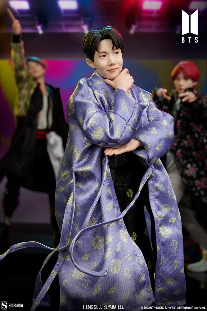 j-hope BTS Idol Collection Deluxe Statue | Sideshow Collectibles