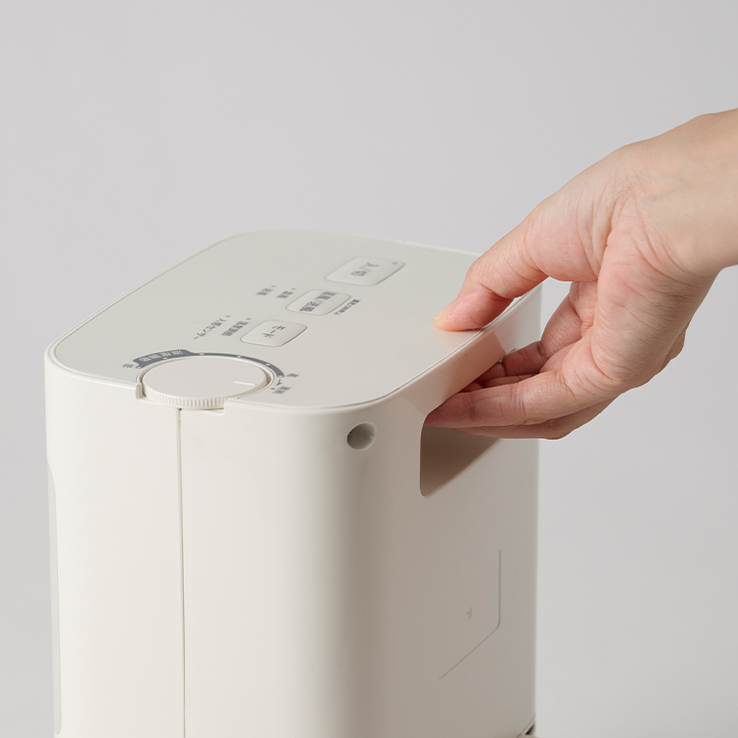 温度調節・人感センサー付き 足元ヒーター まめポカ ｜シロカ