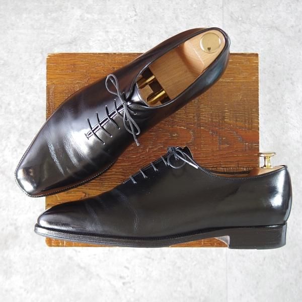 エンツォ・ボナフェ SIZE 9【定価10万円以上☆ホールカット/黒