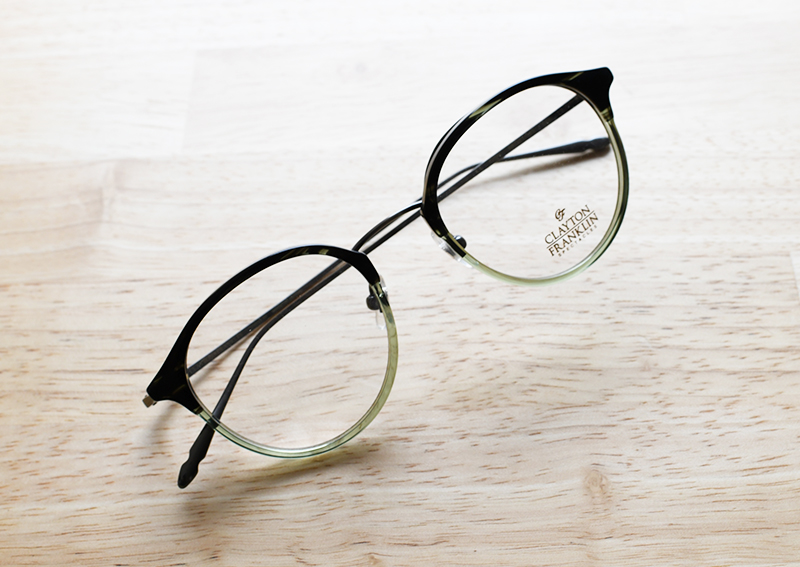 思えば、メガネは美しい 「クレイトンフランクリンCF616」