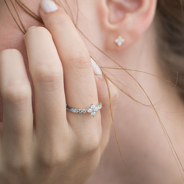 BRIGHTEST STAR DIAMOND RING(1XR0534)Pt950 リング｜スタージュエリー