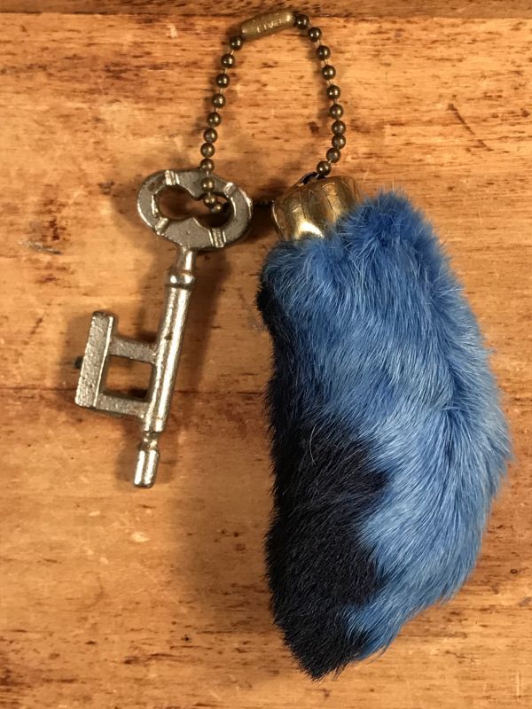 Rabbit Foot Lucky Charm Keychain ラビットラッキーチャーム
