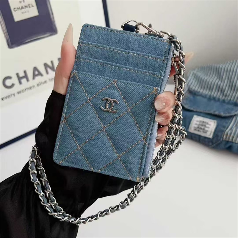 chanel カード ケース 首 から かける カード ケース パス ケース