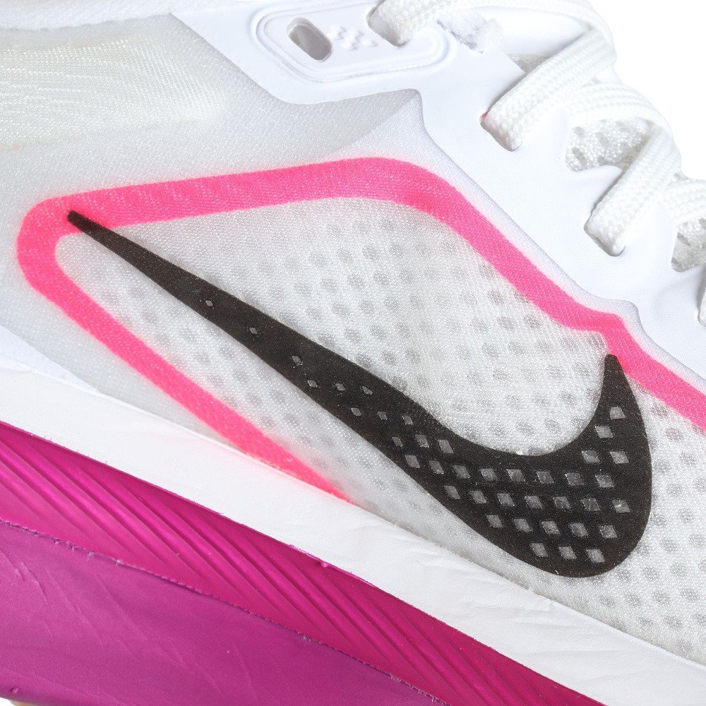 ナイキ（NIKE）（レディース）ランニングシューズ トレーニング