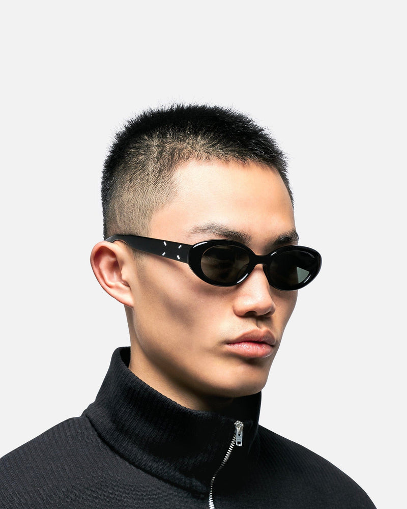 Gentle Monster MM107 01 – SVRN