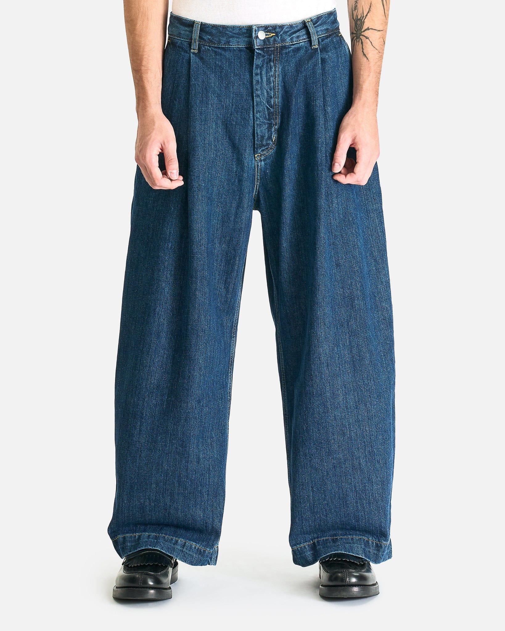 Single Pleat Denim Pant in Indigo – SVRN