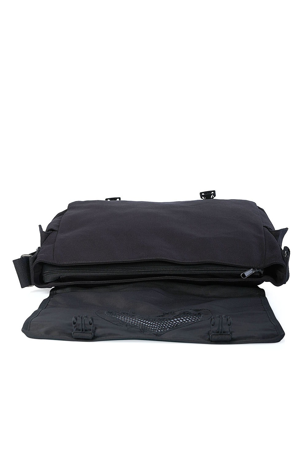 DARKEST LOVE MESSENGER BAG / メッセンジャーバッグ【Banned Apparel