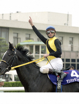 蛯名 マンハッタンカフェで天皇賞・春初勝利「一番強いと信じていた