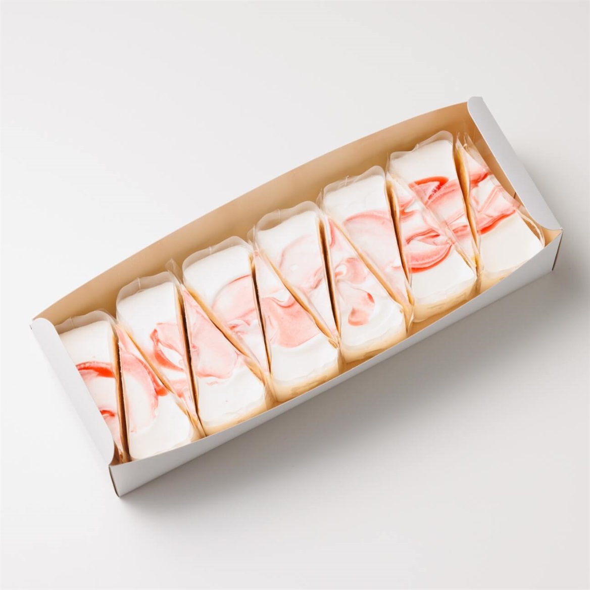 ストロベリーショート6号12ｶｯﾄ12個入｜冷凍ケーキお取り寄せ専門店