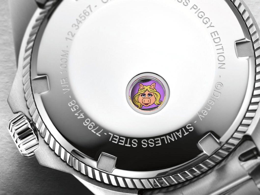 小ぶりな34mm【“ディズニーマペット×オリス”コラボモデル第2弾】ホット