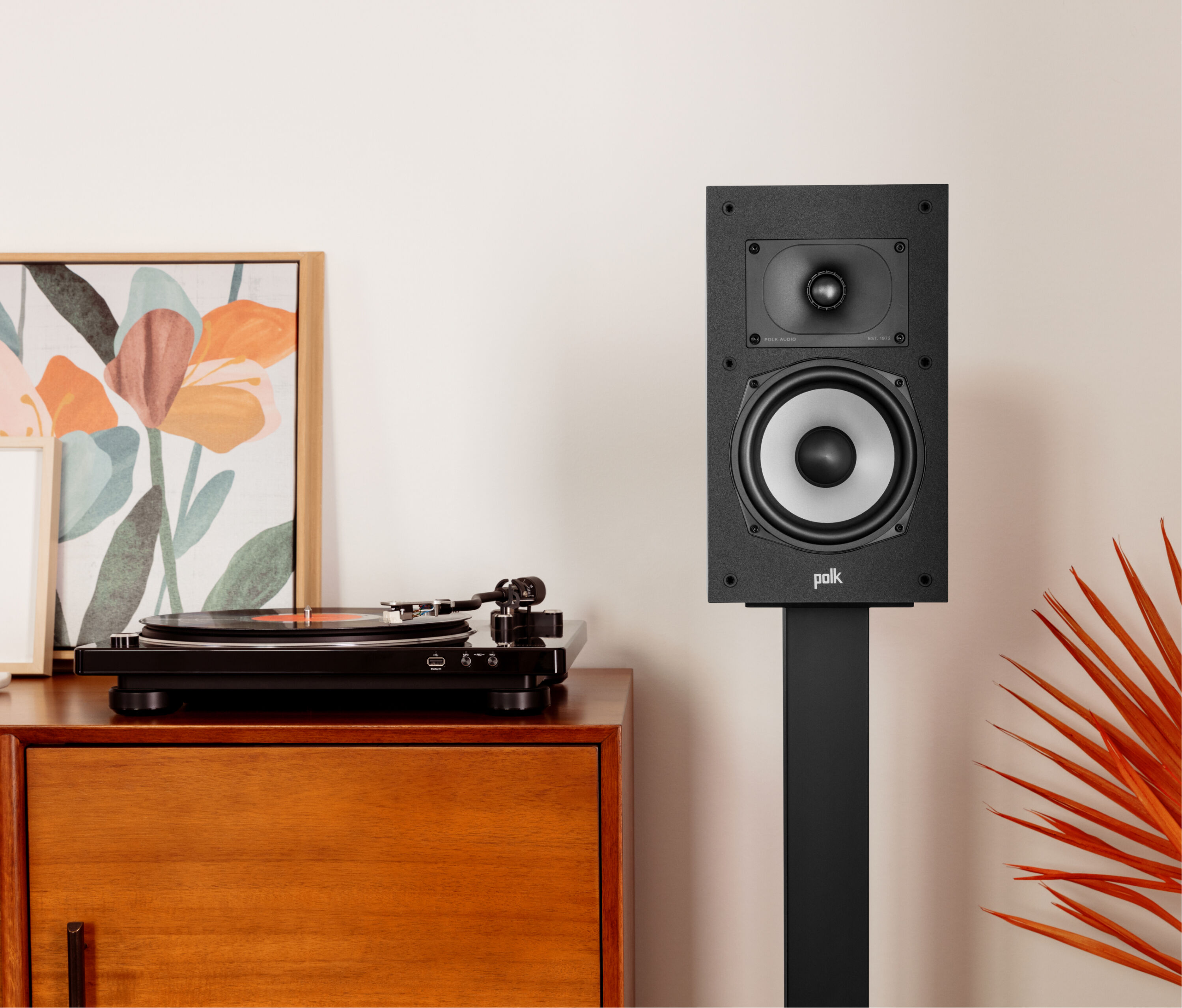 Monitor XT20 - High-Resolution Bookshelf Speakers | Polk Audio