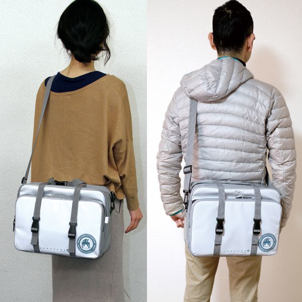 ゆるキャン△リンちゃんのサイドバッグ2個セット(アタッチメント付き)