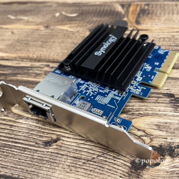 Synology NAS DS1621 Plus レビュー【10GNic & メモリ取り付け手順