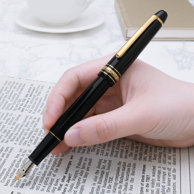 MONTBLANC モンブラン 万年筆 マイスターシュテュック クラシック