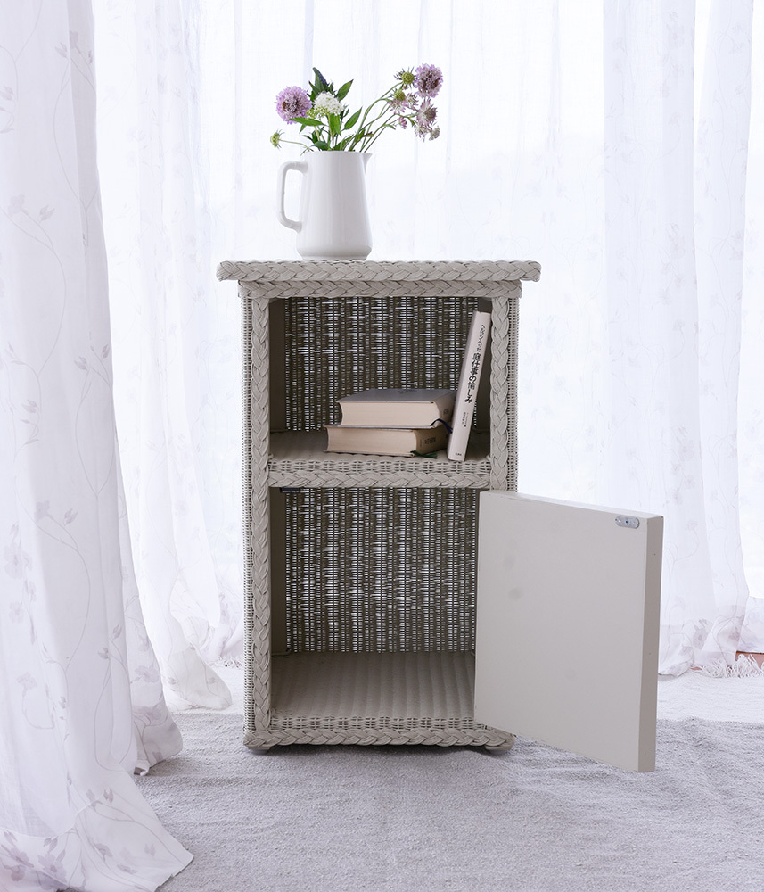 展示中】白金店ロイドルームサイドテーブル | ザ・ペニーワイズ-THE