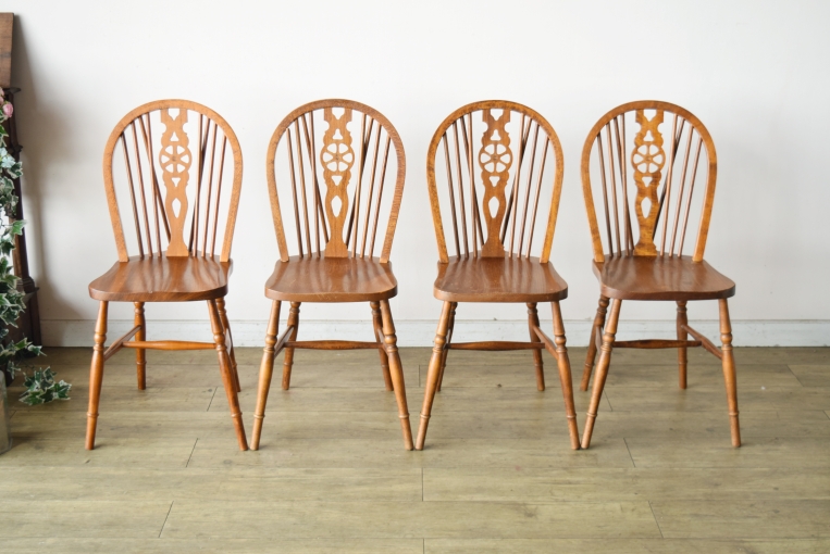 パルテノン アンティーク / イギリス伝統のカントリースタイルを象徴