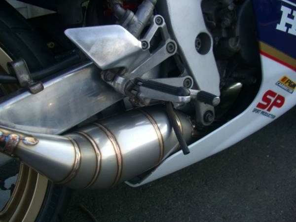 DOG FIGHT RACING製 HONDA NSR250R('88-'89) ステンレスチャンバー