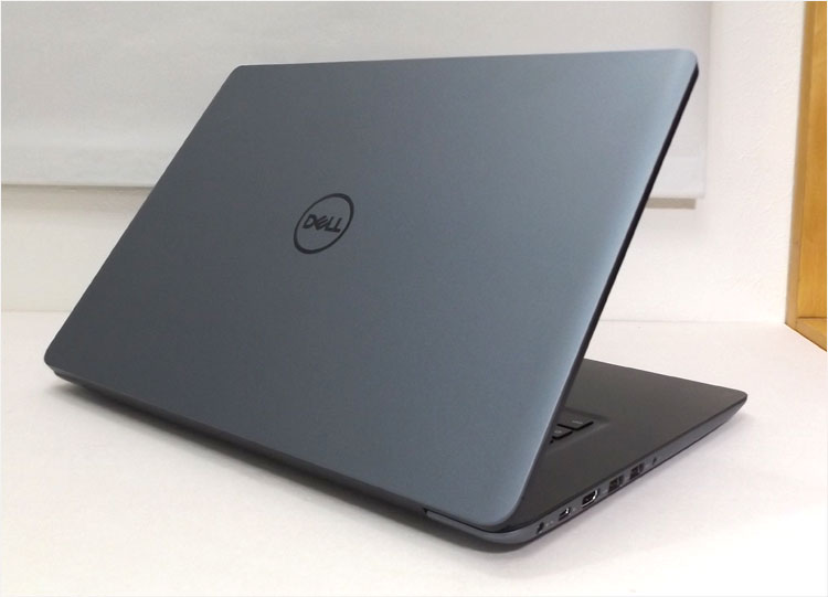 DELL Vostro 15 （5581）レビュー Whiskey Lake、広視野角IPS＆7mm狭額