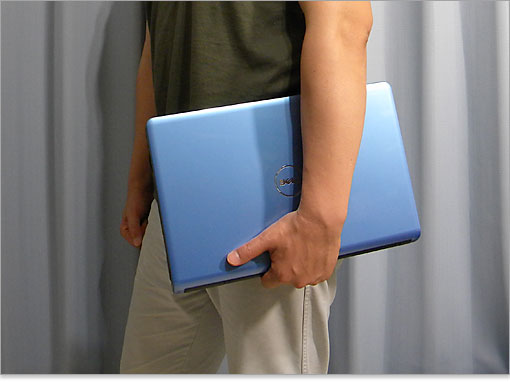 Inspiron 15のサイズ・重量/パソ兄さんDELL Inspiron 15レビュー