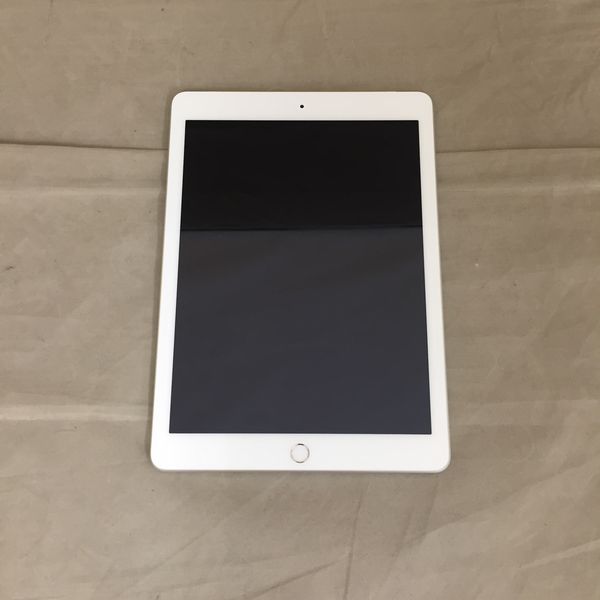 APPLE 〔中古〕iPad (第5世代) Wi-Fi+Cellular 32GB シルバー MP1L2J/A