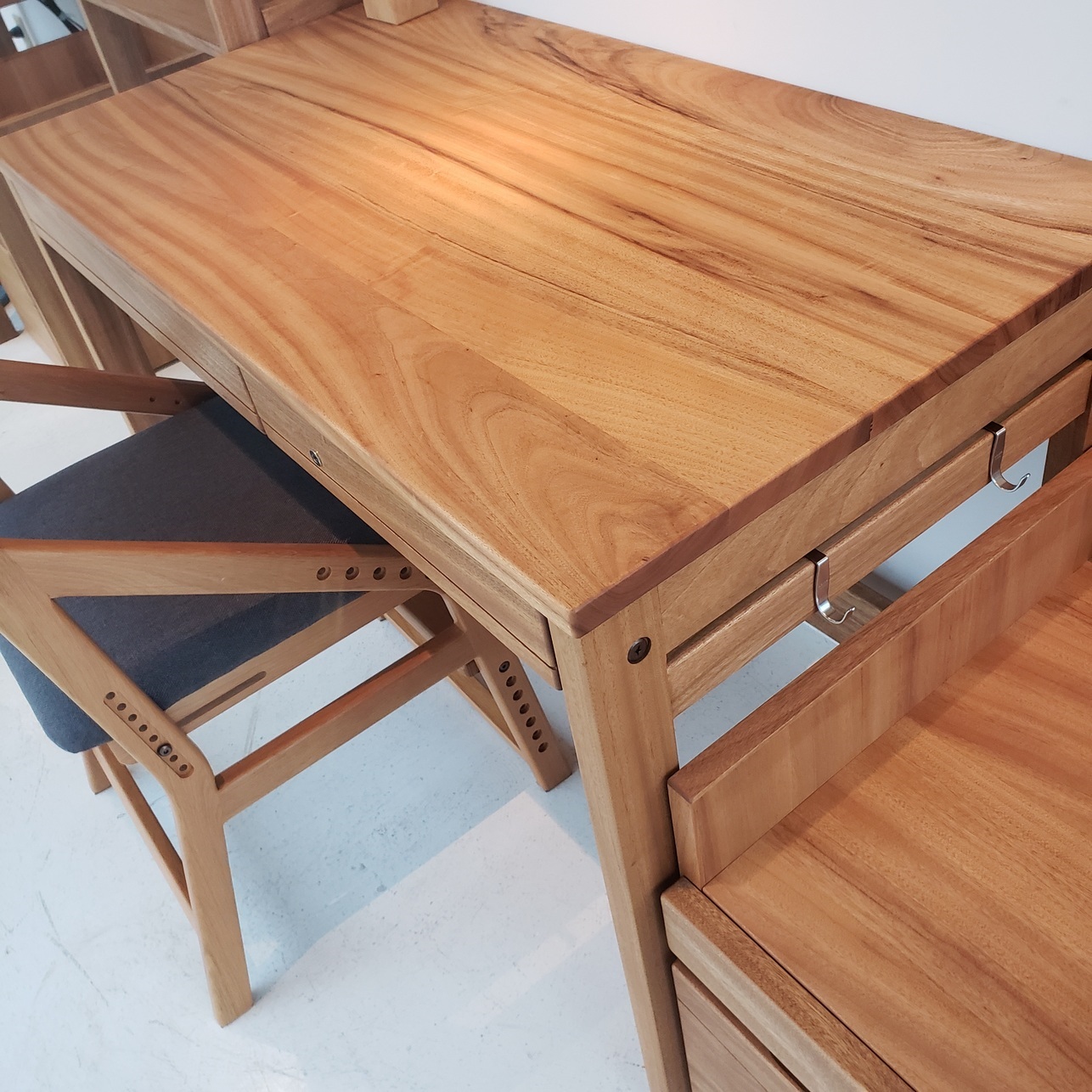 橋詰家具 | 取り扱いブランド | PLANTS 郡山市のインテリアショップ