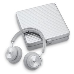 Bang & Olufsen、ワイヤレスヘッドホン「H9i」にRIMOWAとの限定コラボ