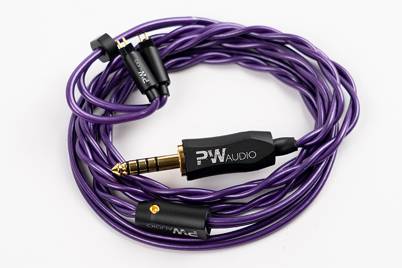 PW AUDIO、“業界初”の独自技術で電気抵抗を最適化したイヤホンケーブル