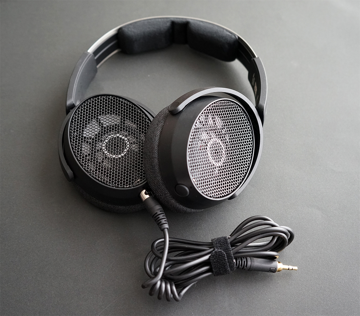 ゼンハイザーの“プロ向け”ヘッドホンのプロダクトマネージャー、「HD