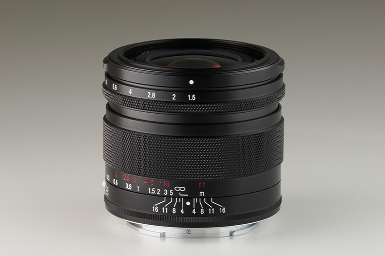常用できるコンパクトな実力派大口径広角、フォクトレンダー「NOKTON