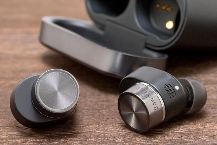比類無き完成度。Bowers & Wilkinsの完全ワイヤレスイヤホン「Pi5 S2