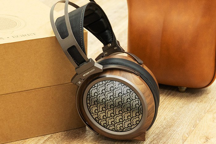 LG、4.3万円の32型フルHD液晶テレビ「32LX7000PJB」。webOSとAI映像