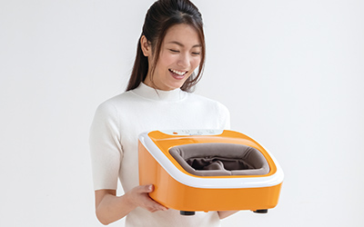 フットケアマシン【FOOTLIGHT（ファイテン フットライト）】 | 製品