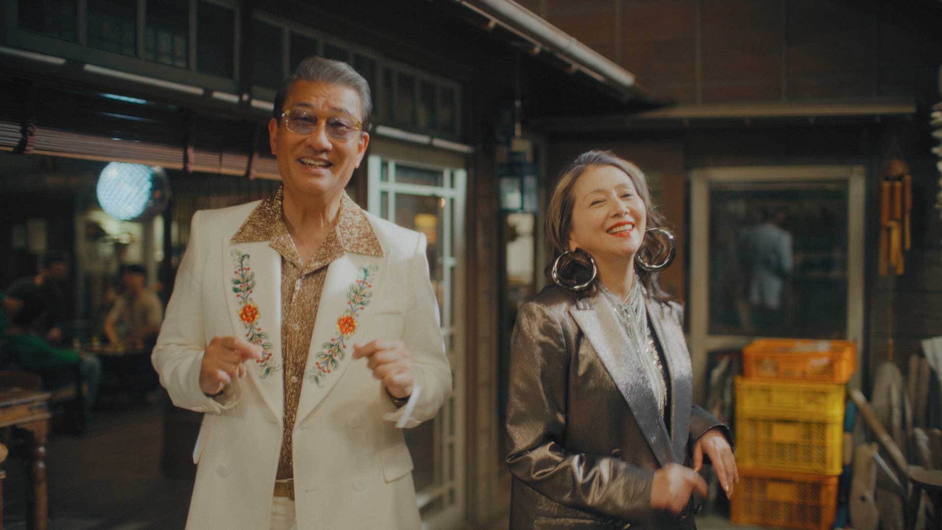 小泉今日子＆中井貴一「ダンスに間に合う」｜WORKS｜P.I.C.S.