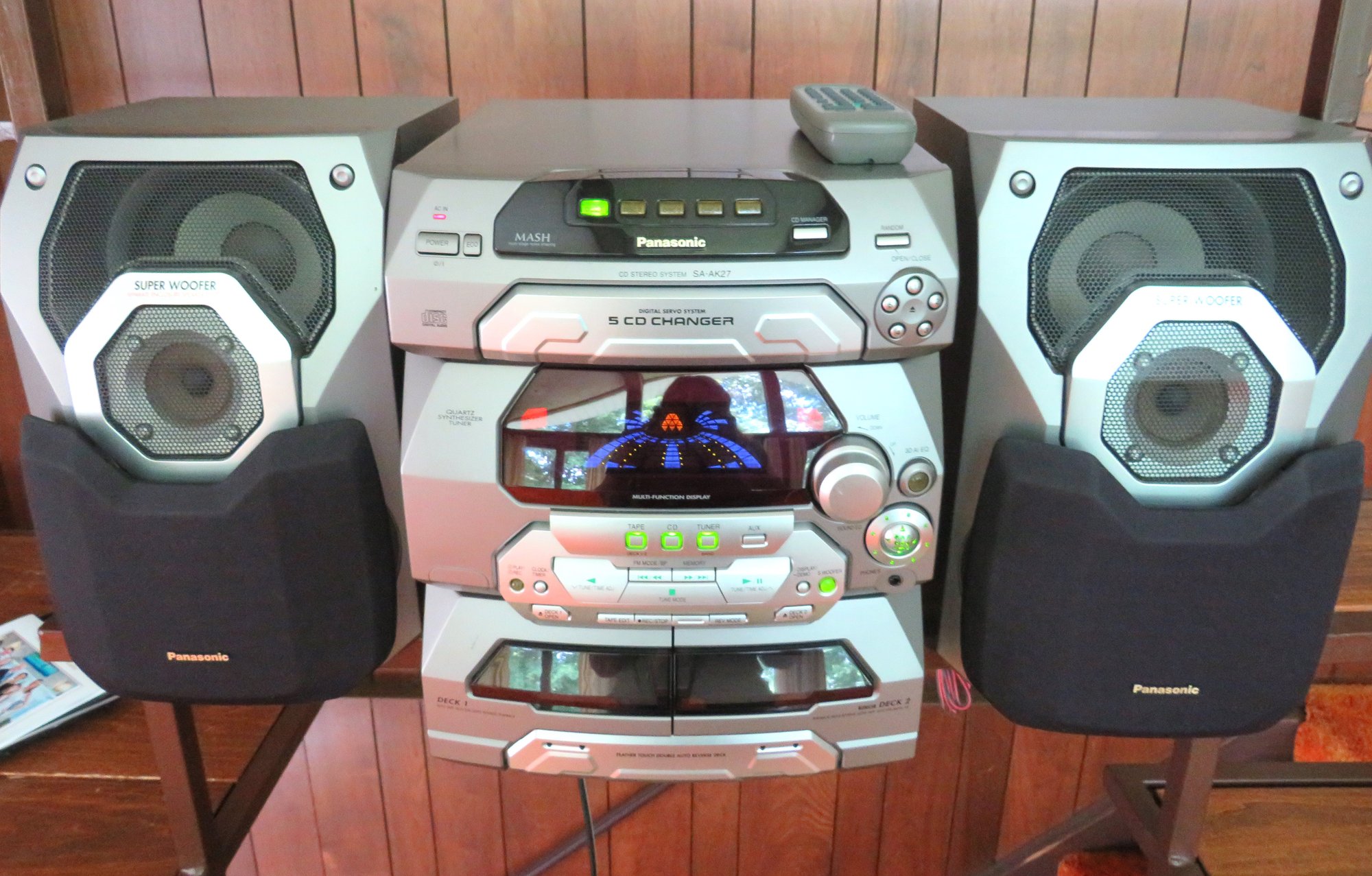 Panasonic Stereo System 5 CD Changer Cassette Player Super Woofer