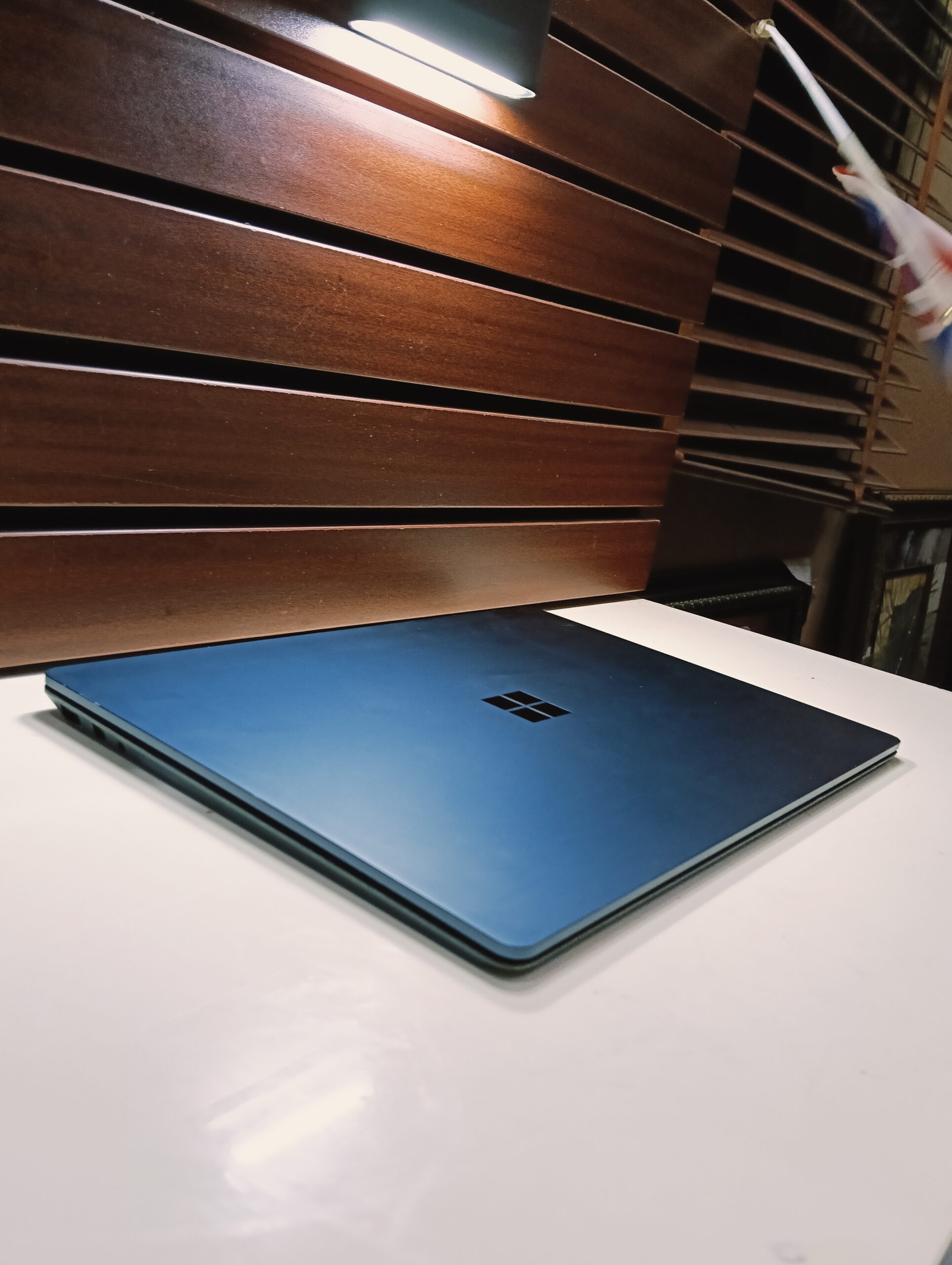 Microsoft Surface Laptop 2 - Touchscreen - Intel Core i5 - 8th Gen