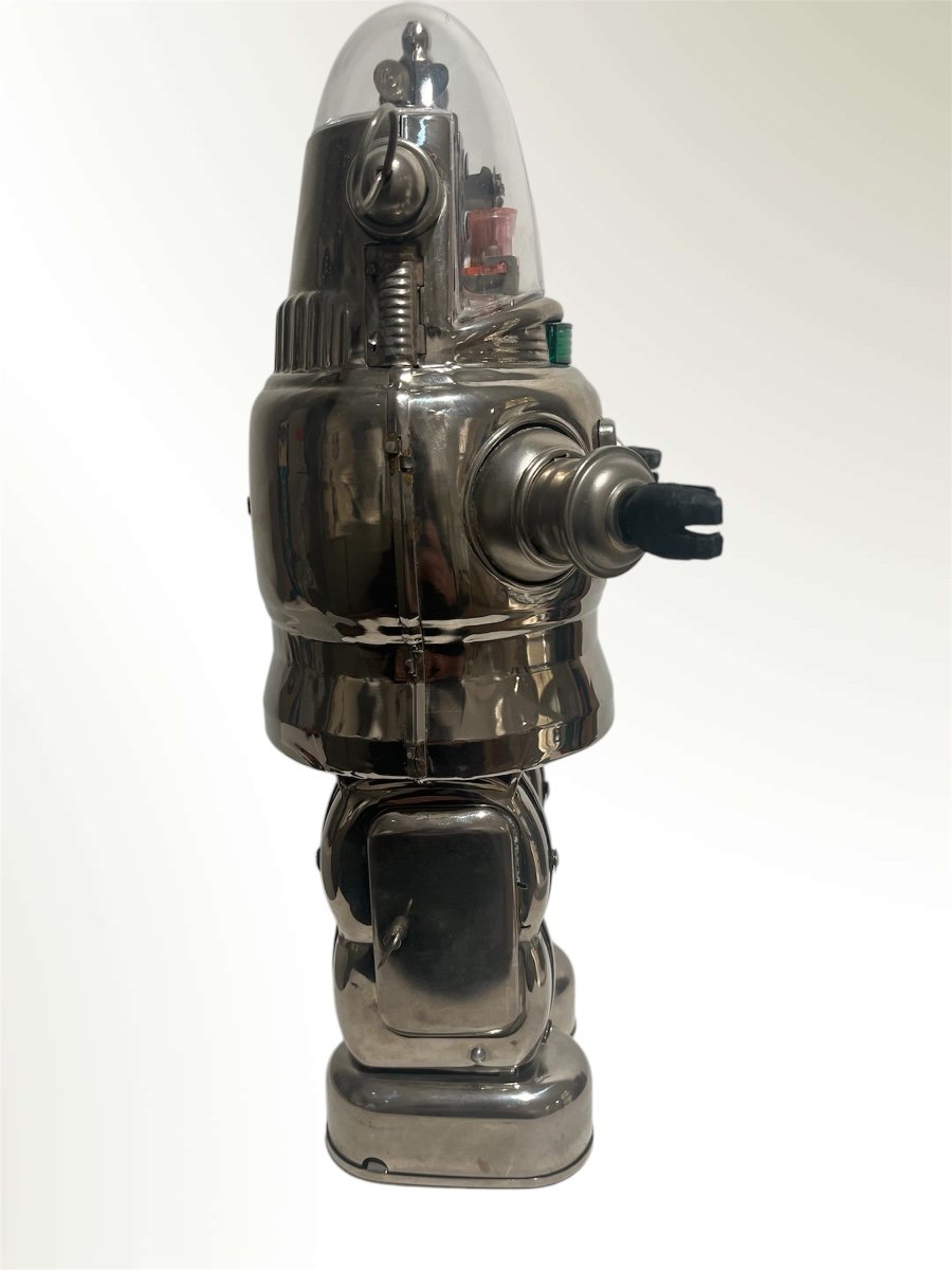 Proantic: Mechanized Robot 