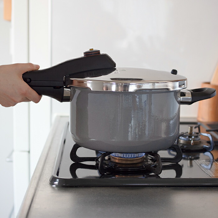 ヴェーエムエフ フュージョンテック ミネラル 圧力鍋 4.5L プラチナム