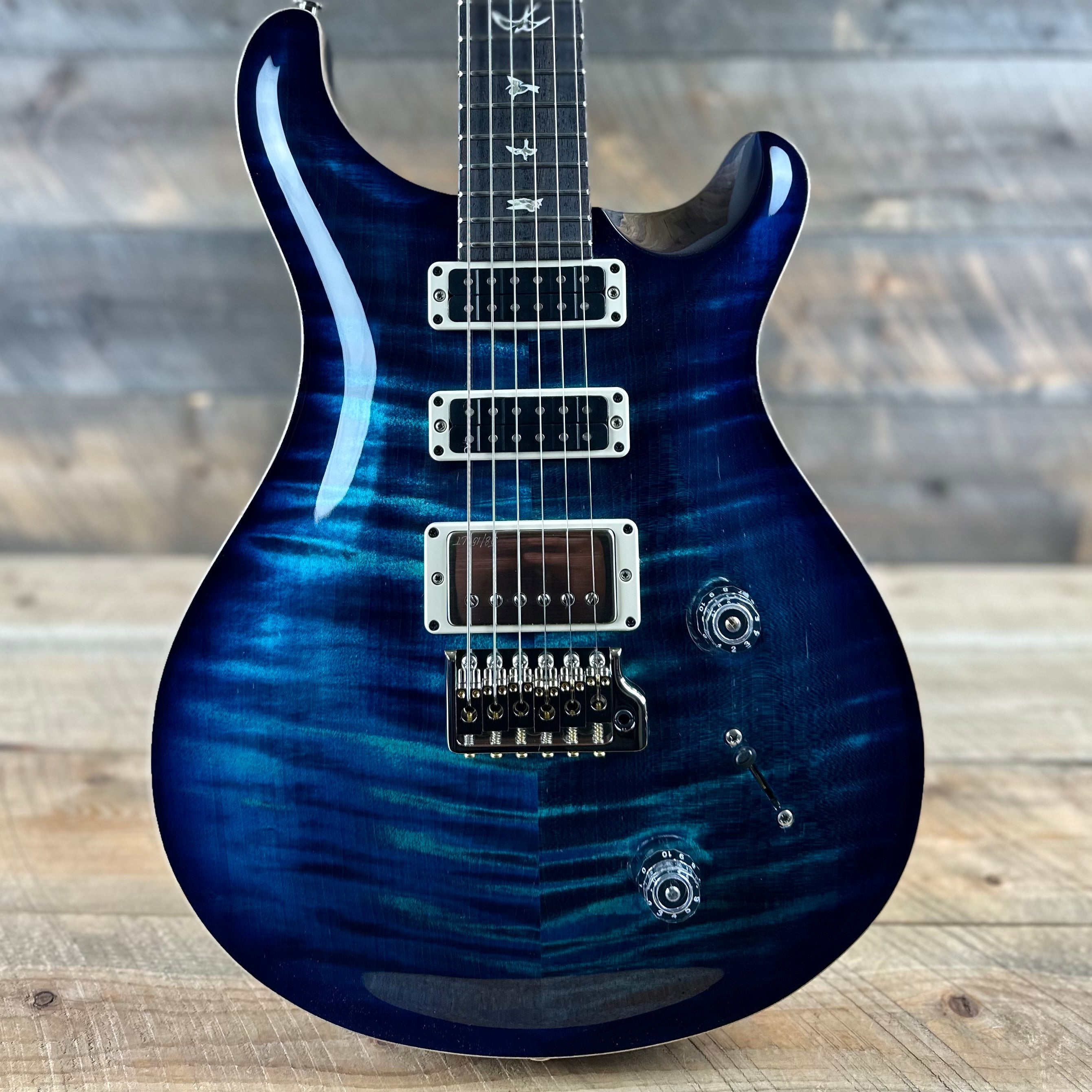 u*3様 the ART of PRS u*3様 the ART of PRS The Art of PRS Paul Reed