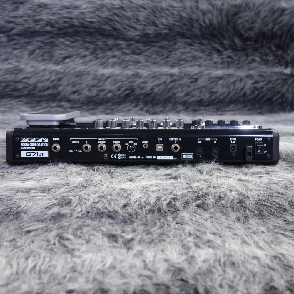 ZOOM G7.1ut ケース付き 真空管搭載 ズーム マルチエフェクター ZOOM G7.1ut（中古）【楽器検索デジマート】
